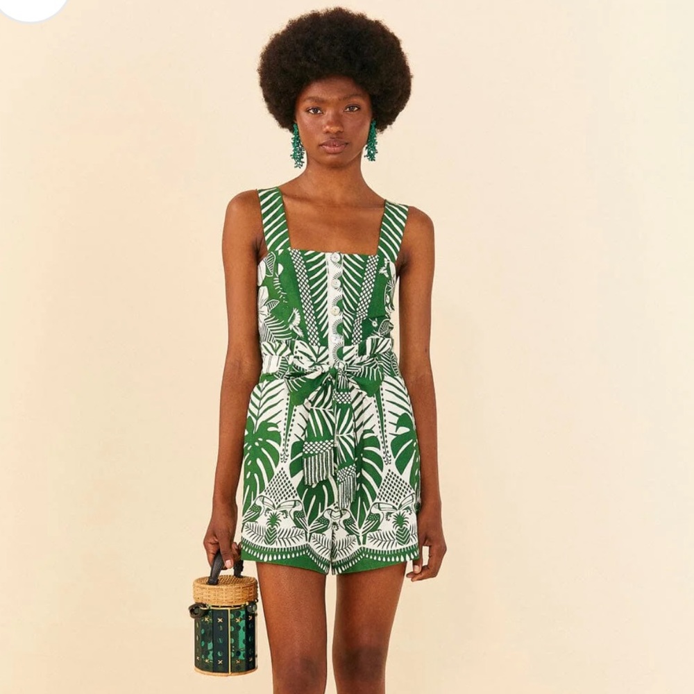 NWT CURRENT SEASON FARM RIO OFF-WHITE MACAW ELEGANCE ROMPER